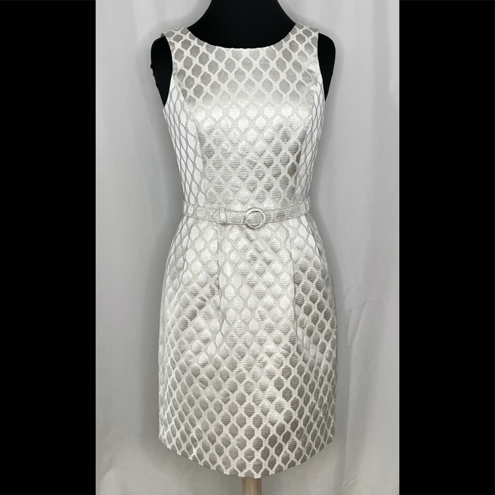 White House Black Market Brocade Dress Sz 4 NWT